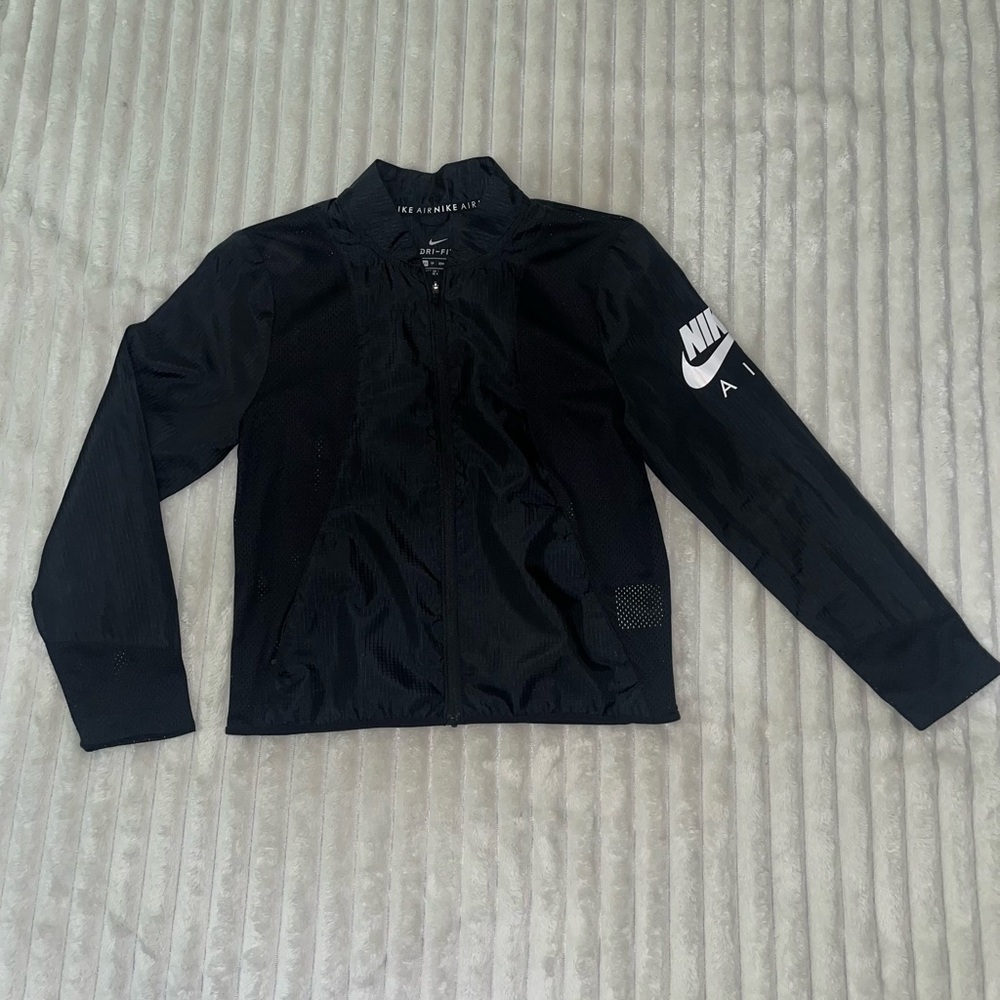 Women’s Black Nike Dri-FIT Lightweight Mesh Running Jacket XSmall